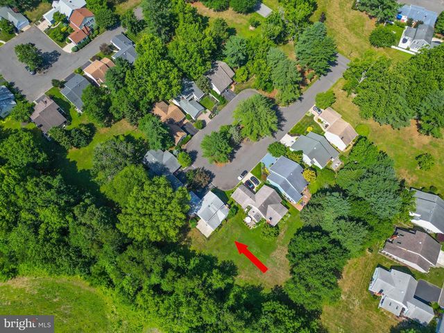 5 WESTWOOD CT, Medford, NJ 08055