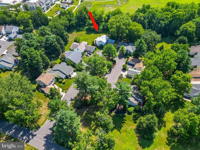5 WESTWOOD CT, Medford, NJ 08055