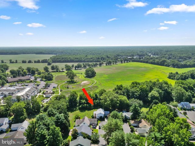 5 WESTWOOD CT, Medford, NJ 08055