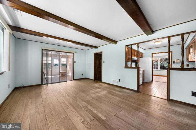 5 WESTWOOD CT, Medford, NJ 08055
