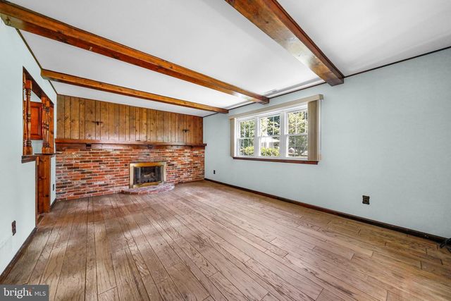 5 WESTWOOD CT, Medford, NJ 08055