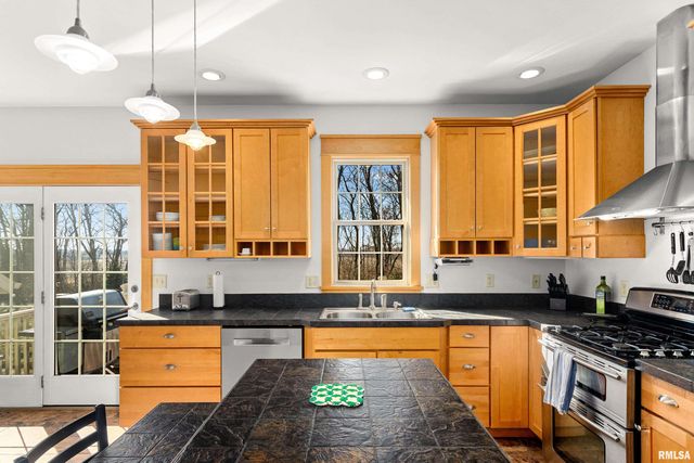 24845 EMANUEL Lane, Tremont, IL 61568