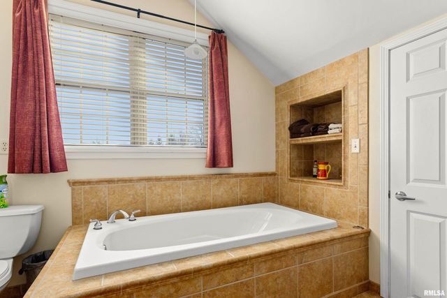 24845 EMANUEL Lane, Tremont, IL 61568