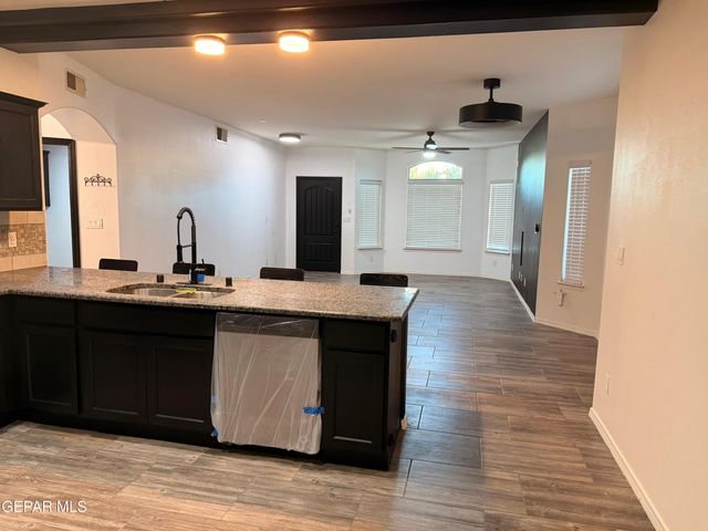 14270 RICHARD WILES, El Paso, TX 79938