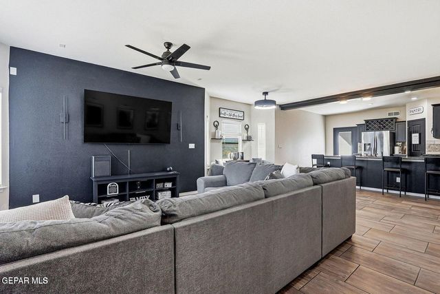 14270 RICHARD WILES, El Paso, TX 79938