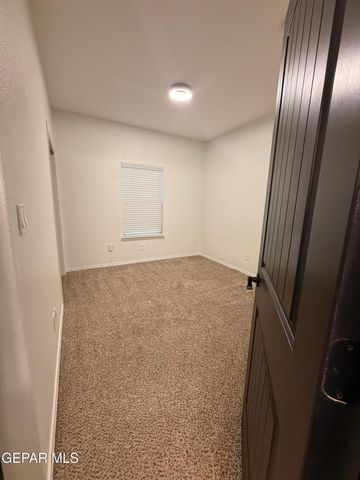 14270 RICHARD WILES, El Paso, TX 79938