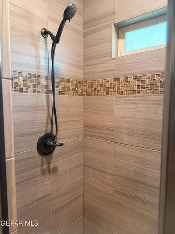 14270 RICHARD WILES, El Paso, TX 79938