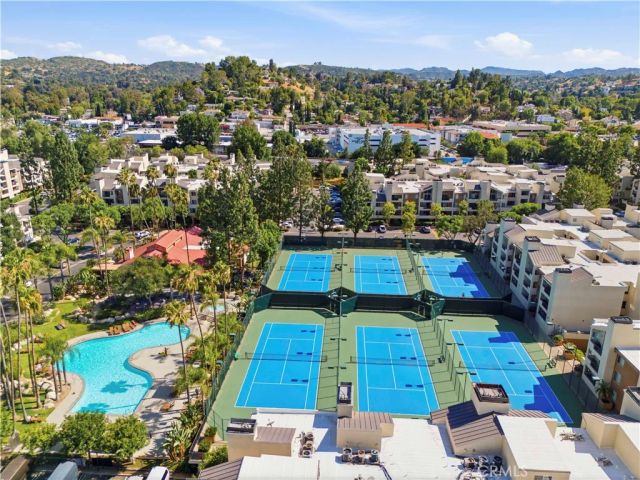 5535 Canoga 332, Woodland Hills, CA 91367