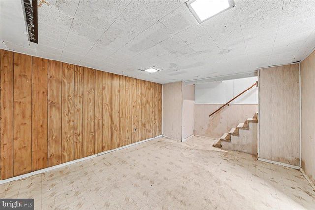 1515 YATES AVE, Marcus Hook, PA 19061