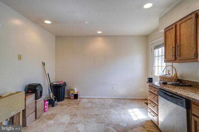 806 BALBOA AVE, Capitol Heights, MD 20743