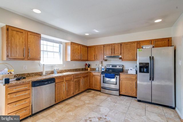 806 BALBOA AVE, Capitol Heights, MD 20743