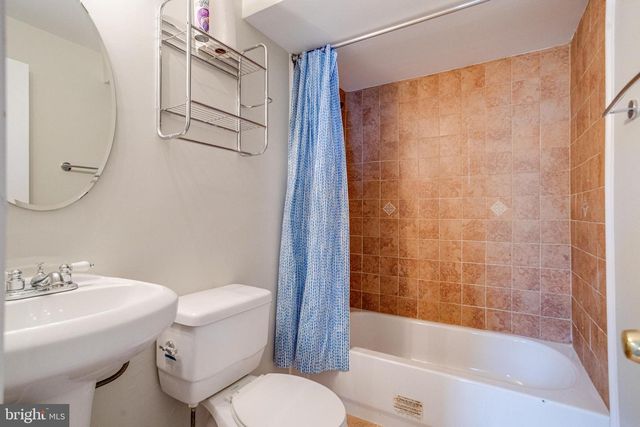 806 BALBOA AVE, Capitol Heights, MD 20743