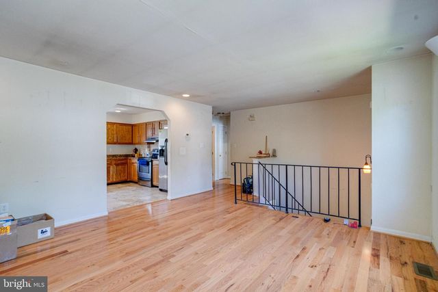 806 BALBOA AVE, Capitol Heights, MD 20743