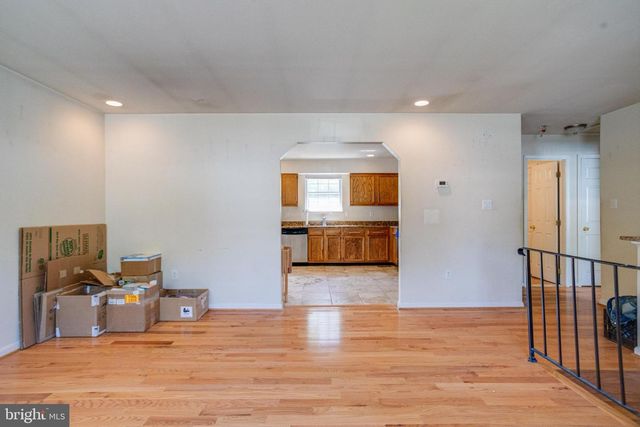 806 BALBOA AVE, Capitol Heights, MD 20743