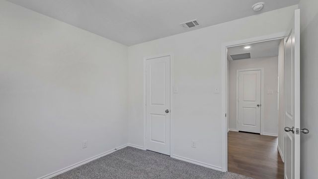 1223 Barkridge Drive, Crandall, TX 75114