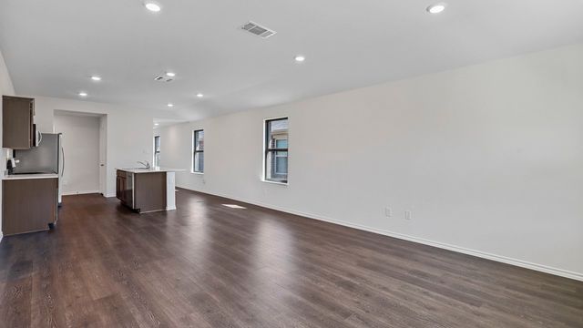 1223 Barkridge Drive, Crandall, TX 75114