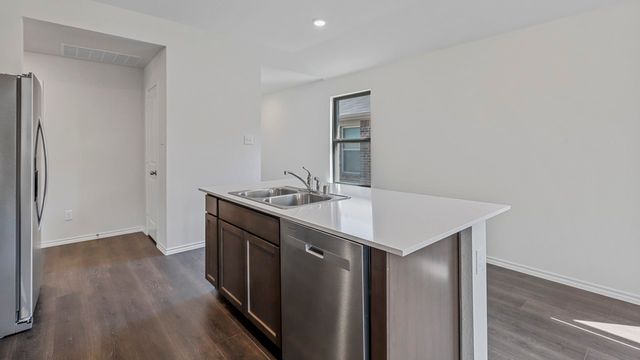 1223 Barkridge Drive, Crandall, TX 75114