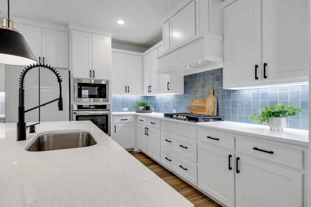 2917 Borderland Lane, Celina, TX 75009