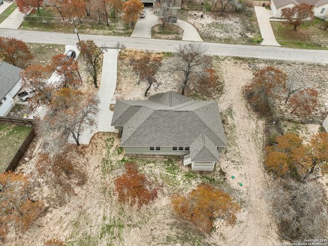 195 Log Cabin, Poteet, TX 78065