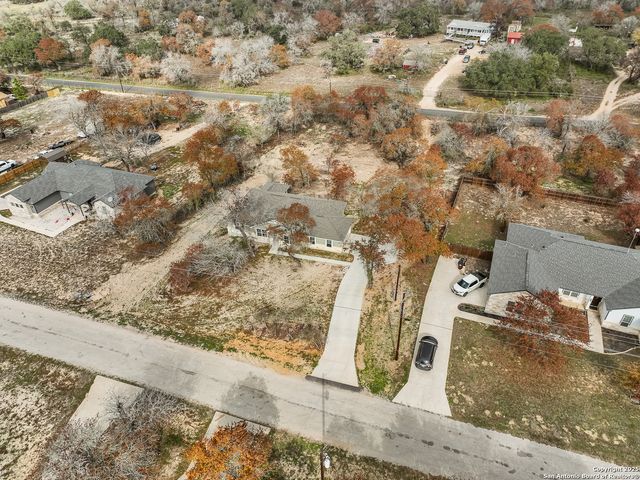 195 Log Cabin, Poteet, TX 78065