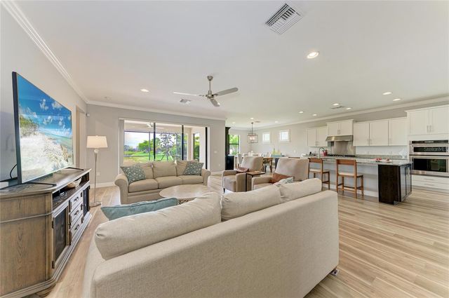 16915 LOUDON PLACE, Bradenton, FL 34202