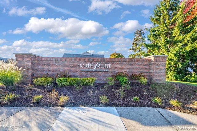 51789 Adler Park Drive, Chesterfield Twp, MI 48051