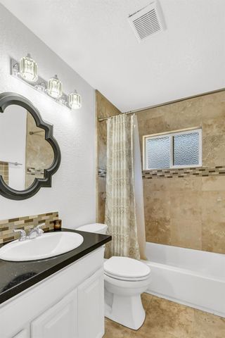 5736 Ensign St, Fair Oaks, CA 95628