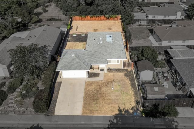 5736 Ensign St, Fair Oaks, CA 95628
