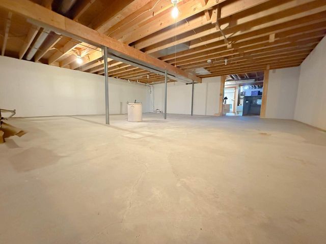 218 W Division Street, Mazomanie, WI 53560