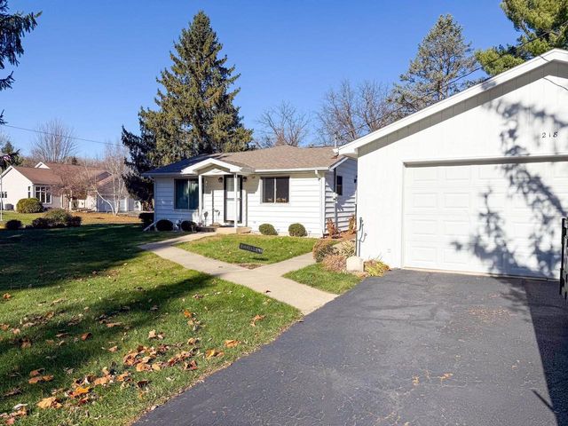 218 W Division Street, Mazomanie, WI 53560
