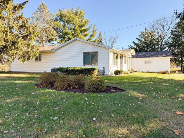 218 W Division Street, Mazomanie, WI 53560