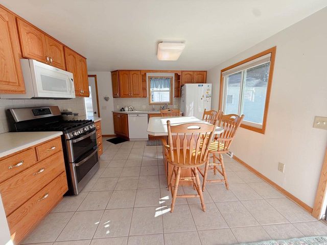 218 W Division Street, Mazomanie, WI 53560