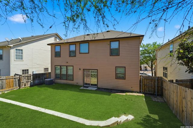 7121 Avery, Live Oak, TX 78233