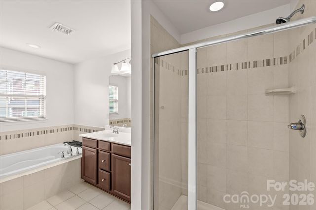 2435 Alyssa Lane, Charlotte, NC 28208