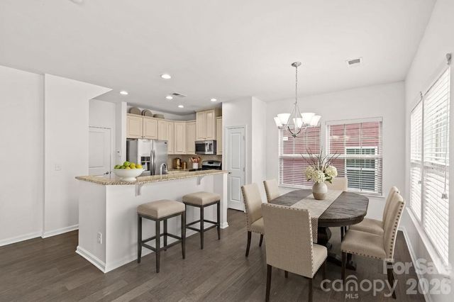 2435 Alyssa Lane, Charlotte, NC 28208