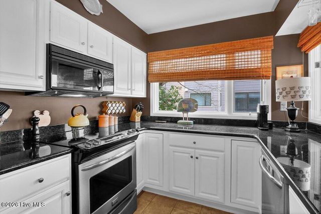 6338 Oleander Drive Apt 15, Wilmington, NC 28403