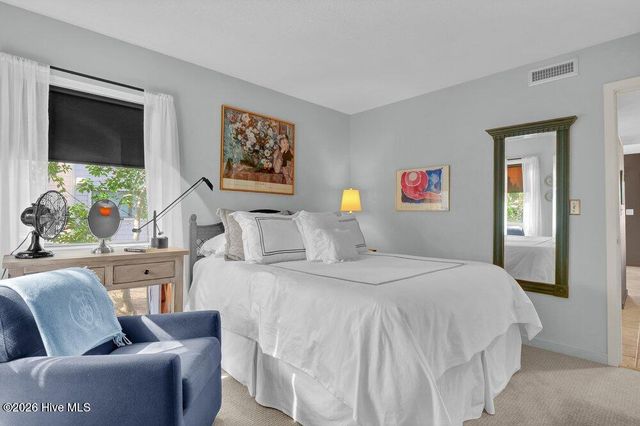 6338 Oleander Drive Apt 15, Wilmington, NC 28403