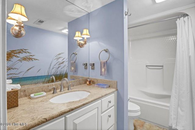 6338 Oleander Drive Apt 15, Wilmington, NC 28403