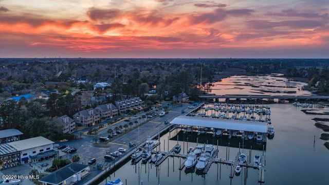 6338 Oleander Drive Apt 15, Wilmington, NC 28403