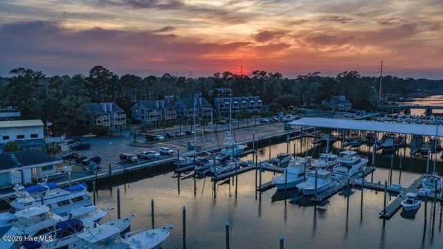 6338 Oleander Drive Apt 15, Wilmington, NC 28403