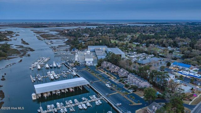 6338 Oleander Drive Apt 15, Wilmington, NC 28403