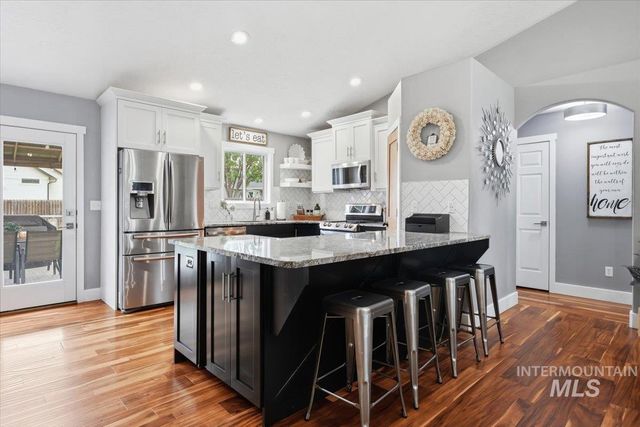 300 W Sedgewick, Meridian, ID 83646