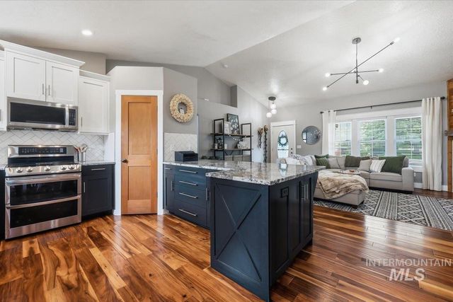 300 W Sedgewick, Meridian, ID 83646