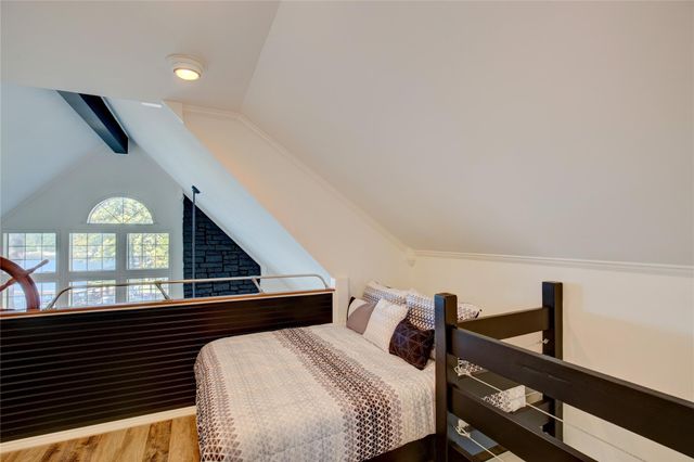 4880 Beach View Drive, Malakoff, TX 75148