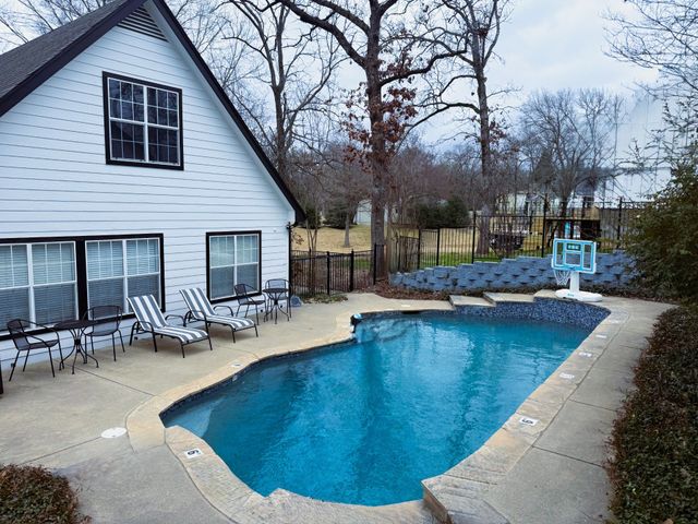 4880 Beach View Drive, Malakoff, TX 75148