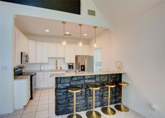 4880 Beach View Drive, Malakoff, TX 75148