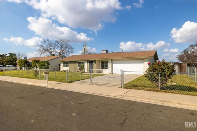10908 Michele Avenue, Bakersfield, CA 93312