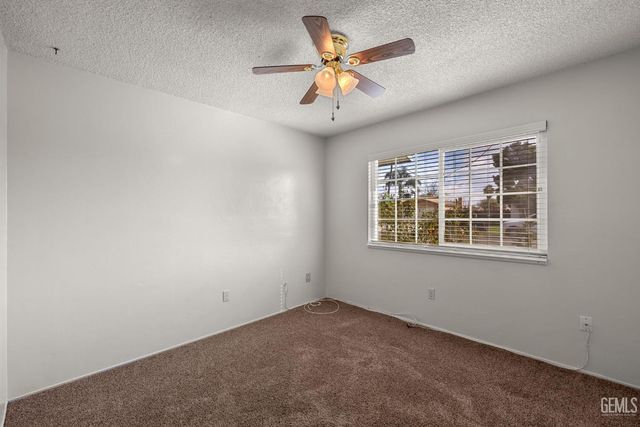 10908 Michele Avenue, Bakersfield, CA 93312