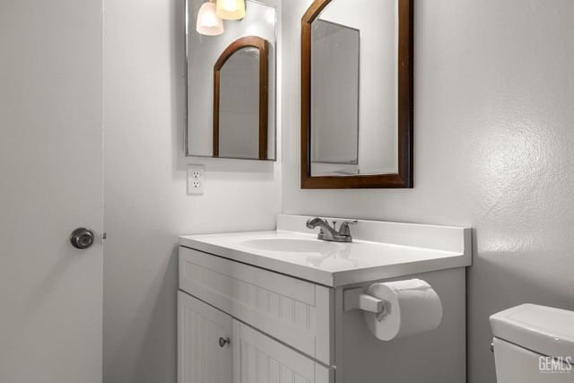 10908 Michele Avenue, Bakersfield, CA 93312