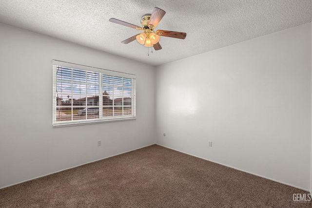 10908 Michele Avenue, Bakersfield, CA 93312